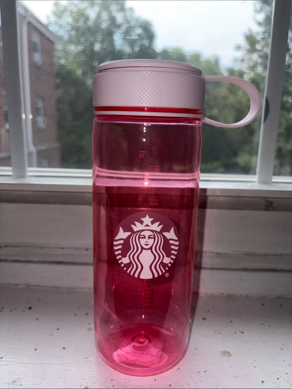 20oz MiiR Starbucks pink water bottle